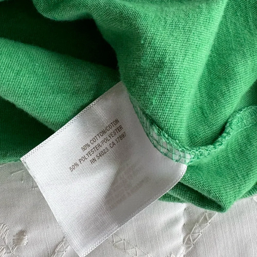 VINTAGE CHRISTMAS TOP - Picture 6 of 6